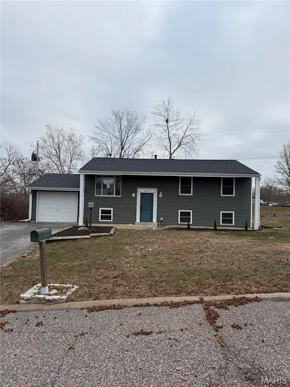 866 Sunset Drive, Arnold, MO 63010
