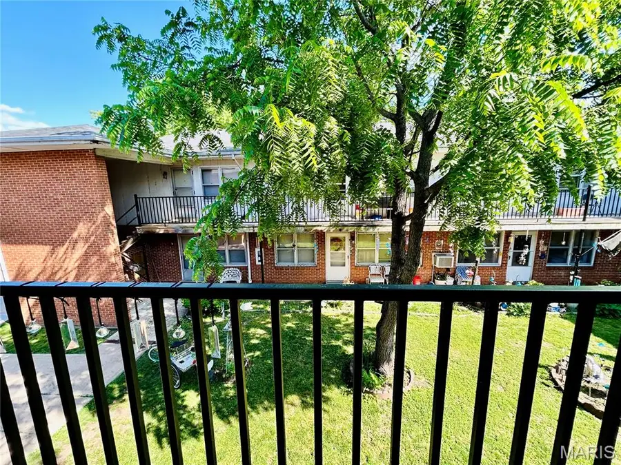 207 S 5th Street, Louisiana, MO 63353 - Image #3