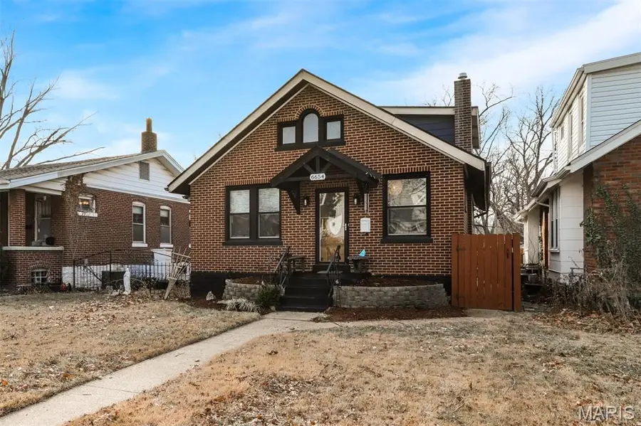 6654 Fyler Avenue, Saint Louis, MO 63139 - Image #2