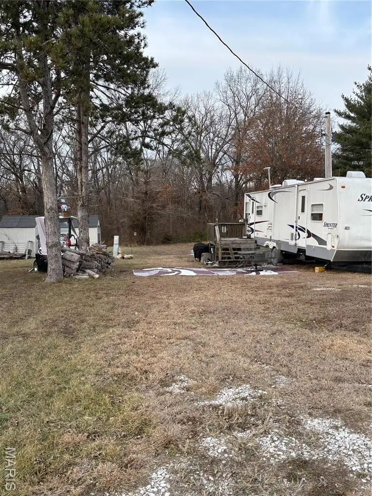 21169 Bunny Trail, Carlyle, IL 62231 - Image #1