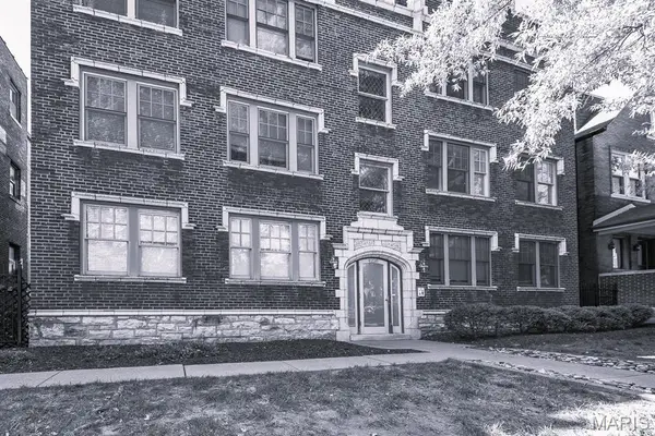 4228 Mcpherson Avenue #312, St Louis, MO 63108