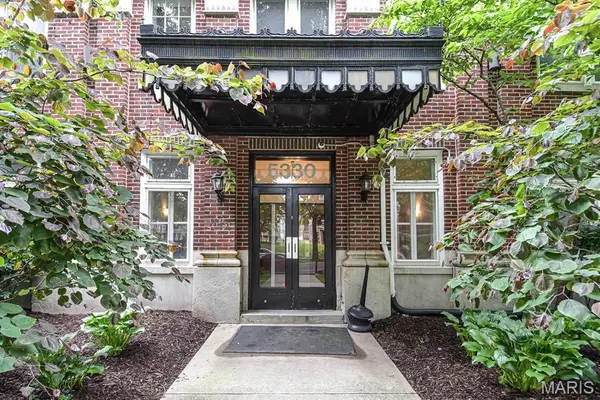 5330 Pershing Avenue #106, St Louis, MO 63112