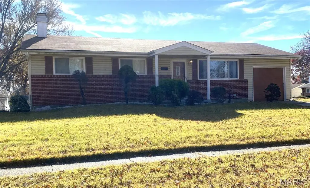 140 Mohan Drive, Florissant, MO 63033 - Image #1