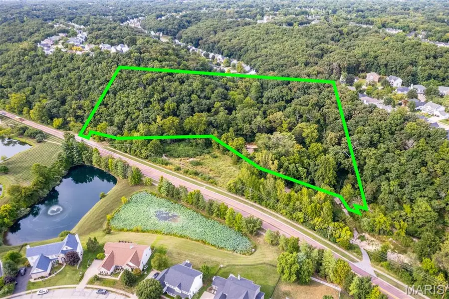 1110 Kiefer Creek Road, Ballwin, MO 63021 - Image #2