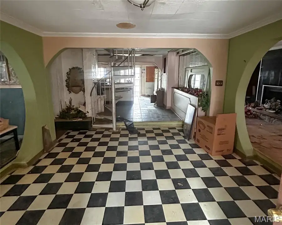 411 Elm Drive, East Saint Louis, IL 62203 - Image #3