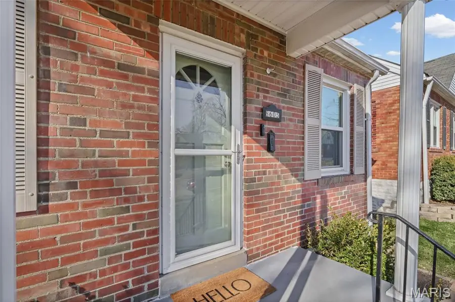 8605 Neier Lane, Affton, MO 63123 - Image #3