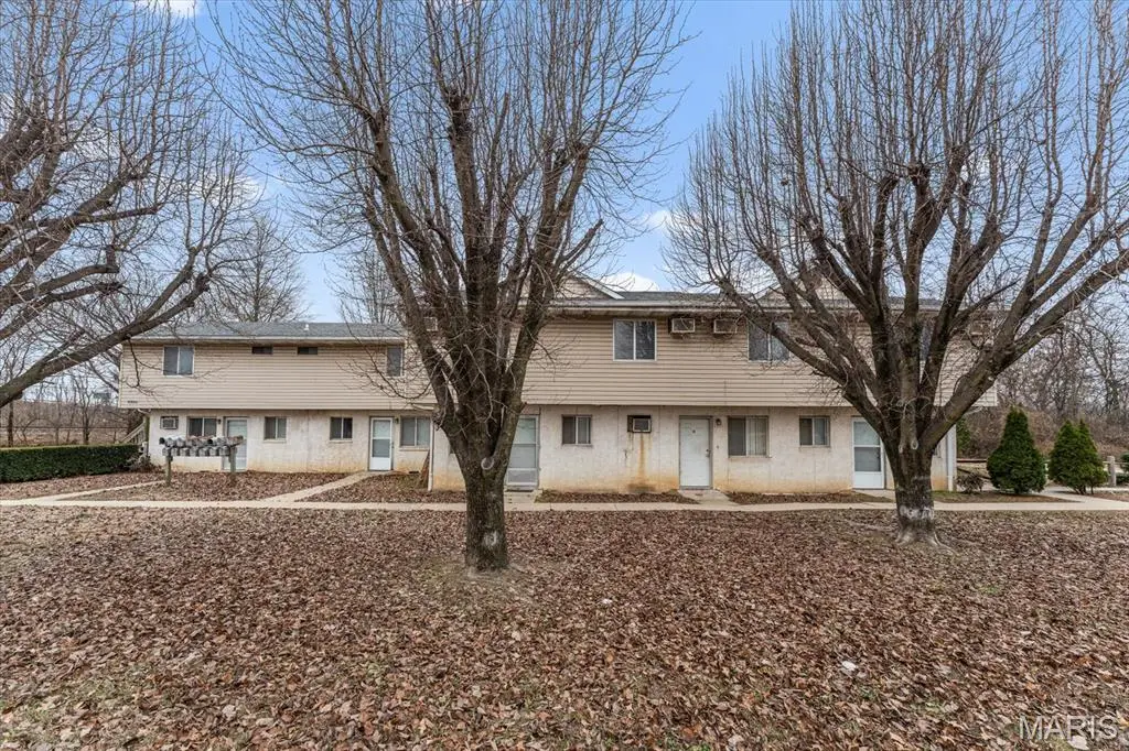 6500 Saint Clair Avenue, East Saint Louis, IL 62203 - Image #1