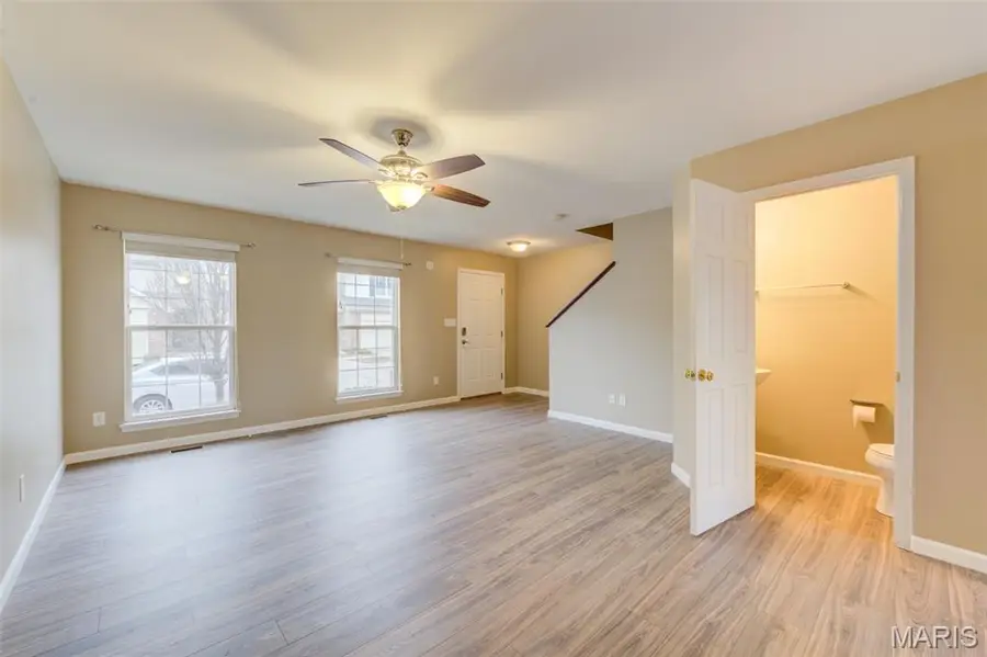 309 Willott Square Drive, Saint Peters, MO 63376 - Image #2