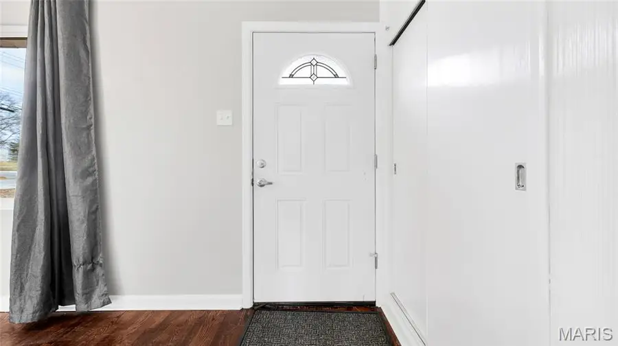 508 Nannette Drive, Saint Louis, MO 63125 - Image #2