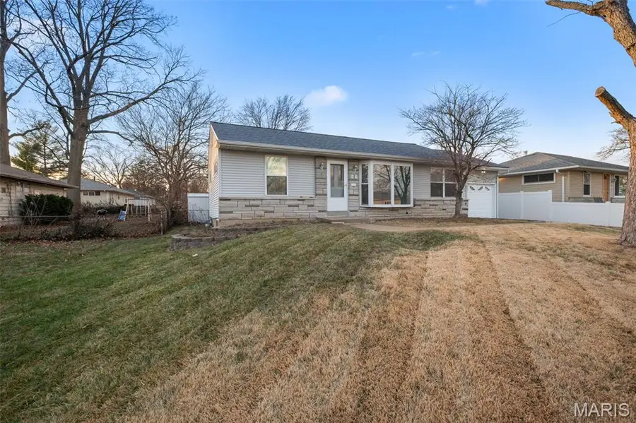 36 Buckley Meadows Drive, Mehlville, MO 63125 - Image #2