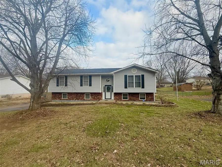 804 Meyer Road, Wentzville, MO 63385 - Image #2