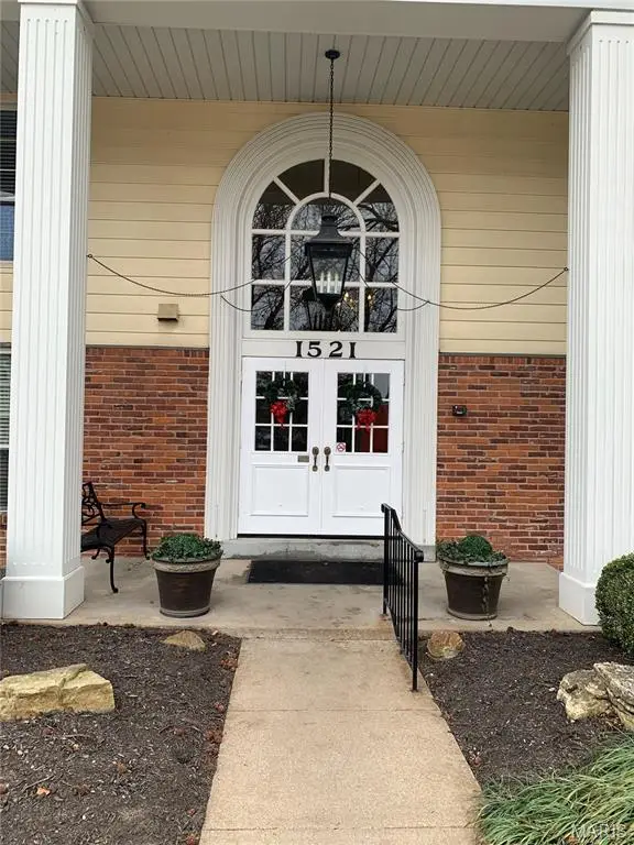 1521 Hedgeford Drive #5, Chesterfield, MO 63017 - Image #2