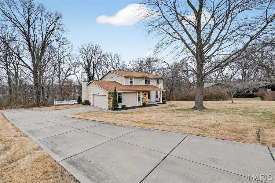 49 Oak Springs Court, Saint Charles, MO 63304 - Image #3