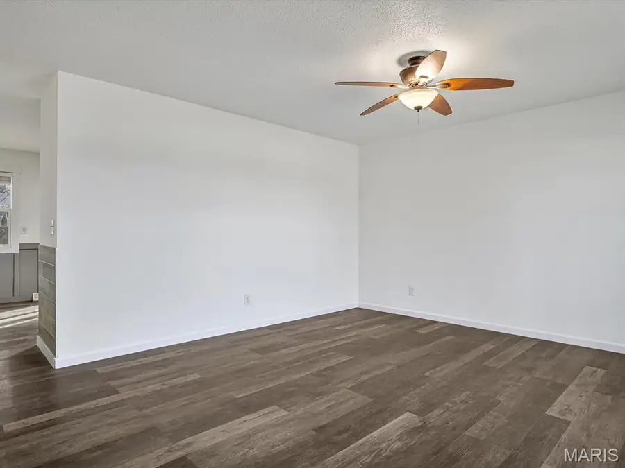 26 Dwight Street, Waterloo, IL 62298 - Image #3