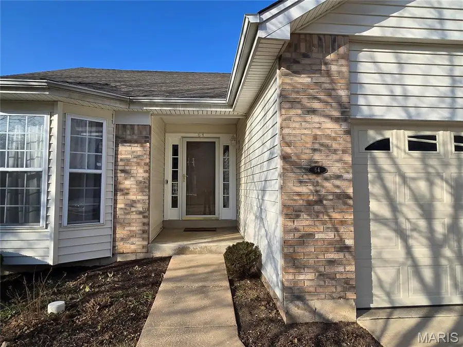 64 N Trumbull Circle #45A, Saint Charles, MO 63301 - Image #2
