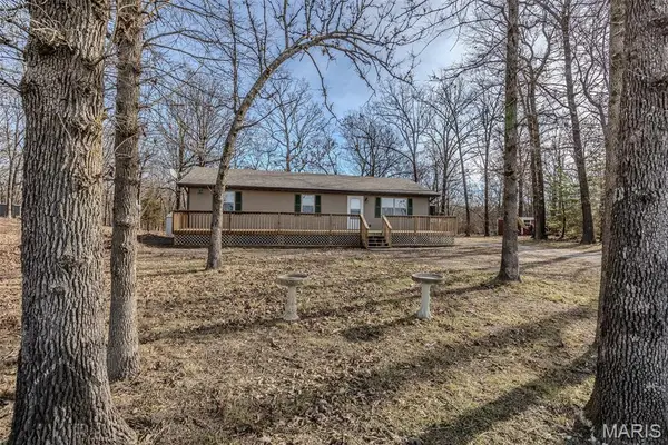 16632 Nickel Drive, Phillipsburg, MO 65722