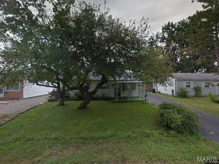 1066 Saint Margaret Drive, Cahokia, IL 62206 - Image #2