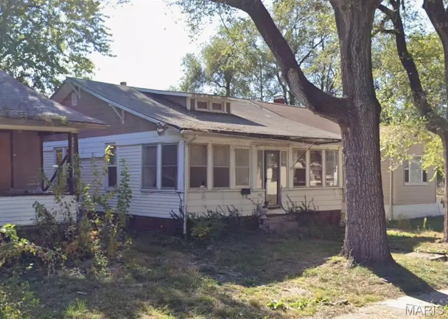 5612 Portland Place, East Saint Louis, IL 62204 - Image #2