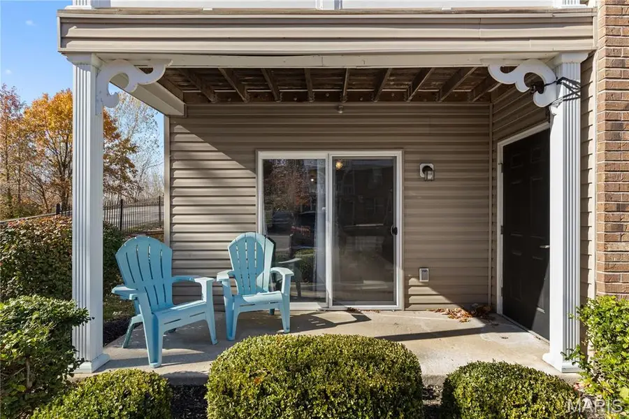 412 Saravalle Drive, Saint Peters, MO 63376 - Image #2