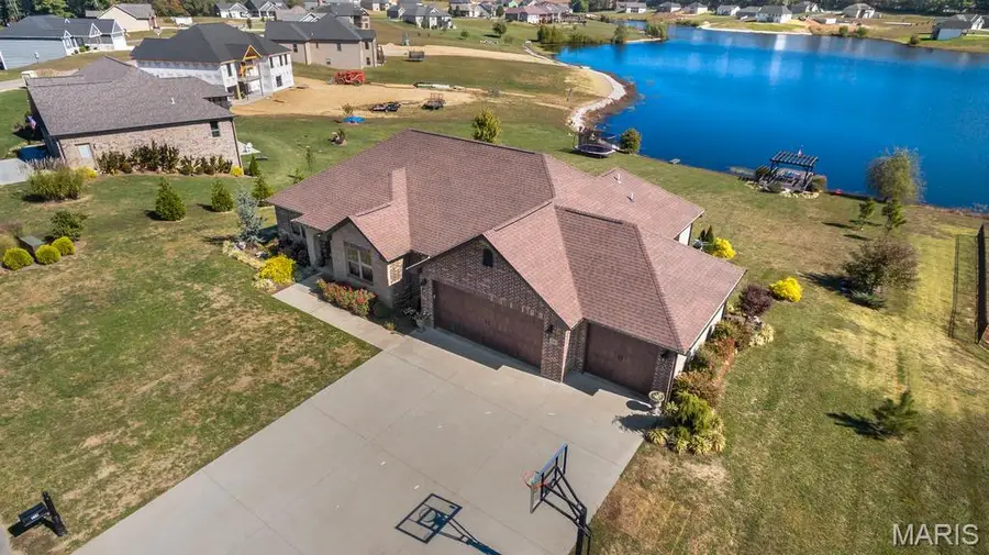 430 Lakeview Crossing, Cape Girardeau, MO 63701 - Image #3