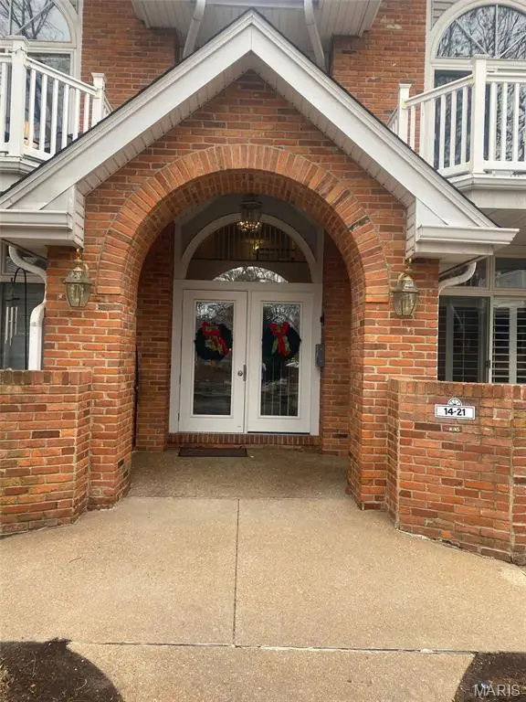 20 Country Club Terrace, Kirkwood, MO 63122 - Image #1