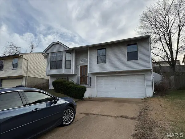 310 Green Jade Estates Drive, Fenton, MO 63026