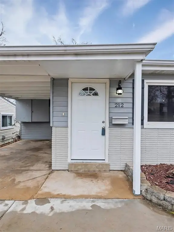 212 Lindy Boulevard, Ballwin, MO 63021 - Image #2