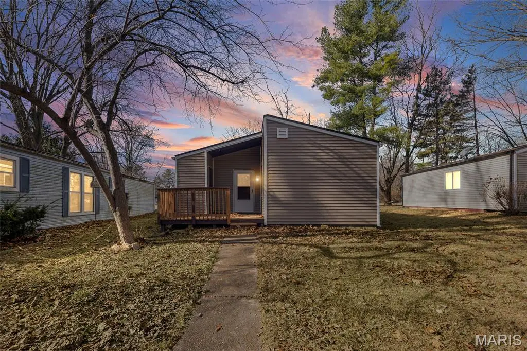 6 Wintergreen Drive, Glen Carbon, IL 62034 - Image #1