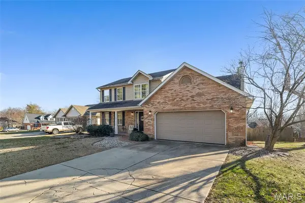 209 Sturbridge Boulevard, Glen Carbon, IL 62034