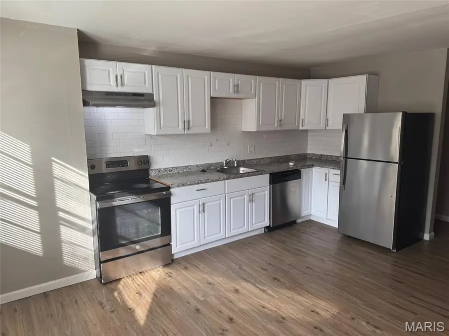 11551 Sherrington Drive, Saint Louis, MO 63138 - Image #2