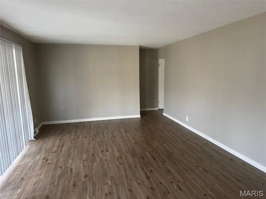 11551 Sherrington Drive, Saint Louis, MO 63138 - Image #3