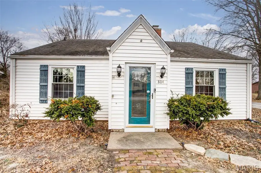 804 Enos Lane, Godfrey, IL 62035 - Image #2