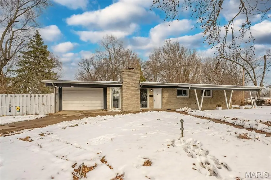 7210 Berkridge Drive, Hazelwood, MO 63042 - #1