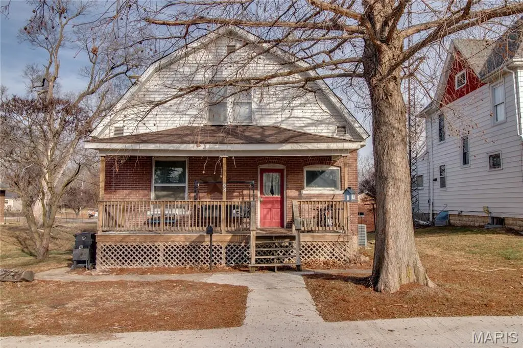 309 Walnut Street, Greenfield, IL 62044 - Image #1