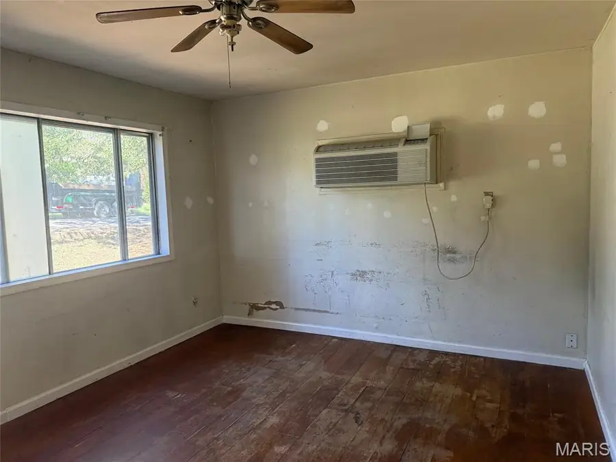 706 High Street, Marble Hill, MO 63764 - Image #2