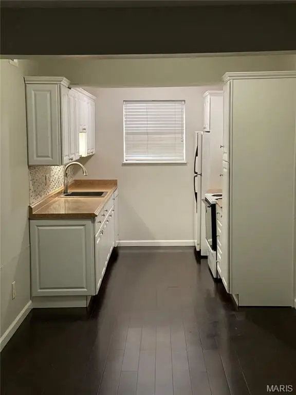 1731 Gascony Parc Drive #1731, Lake St Louis, MO 63367