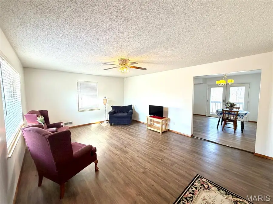 604 S Sligo Street, Salem, MO 65560 - Image #2