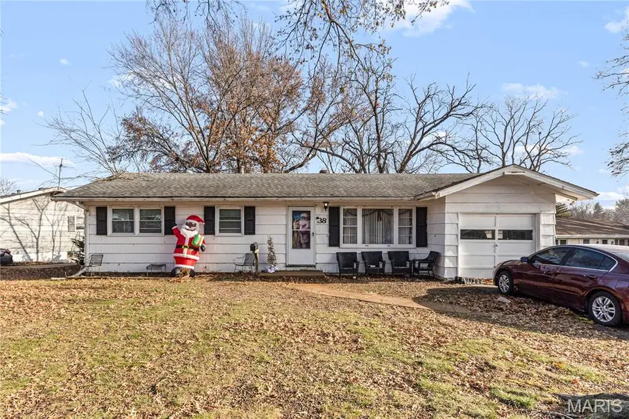 38 Bayview Court, Ferguson, MO 63135 - Image #2