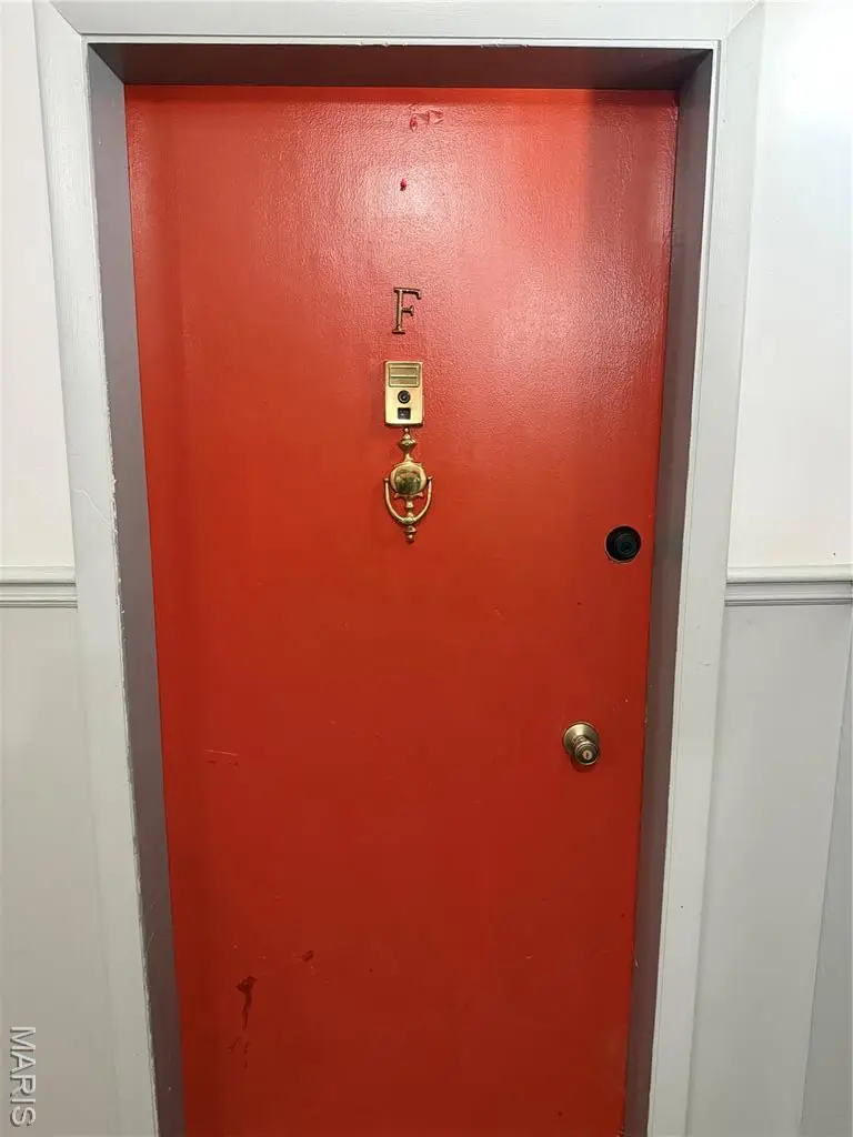 9925 Bunker Hill Drive #F, Saint Louis, MO 63123 - Image #1