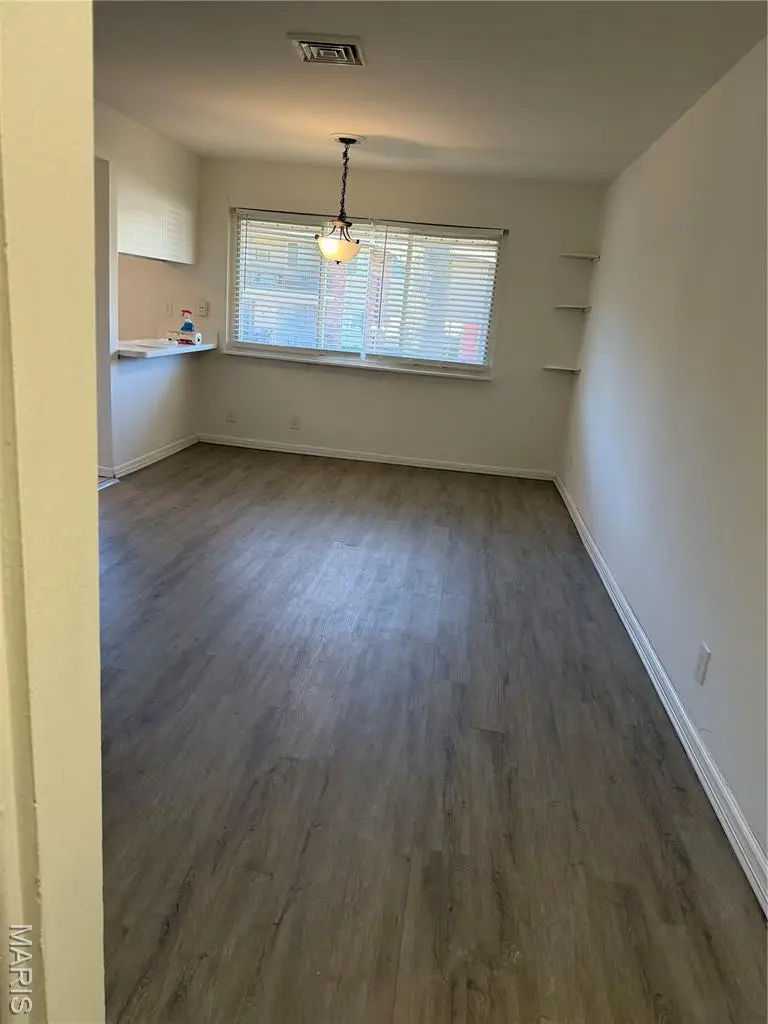 9925 Bunker Hill Drive #F, Saint Louis, MO 63123 - Image #3