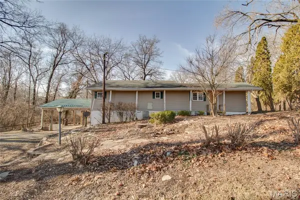 16867 Old Highway 67, Jerseyville, IL 62052