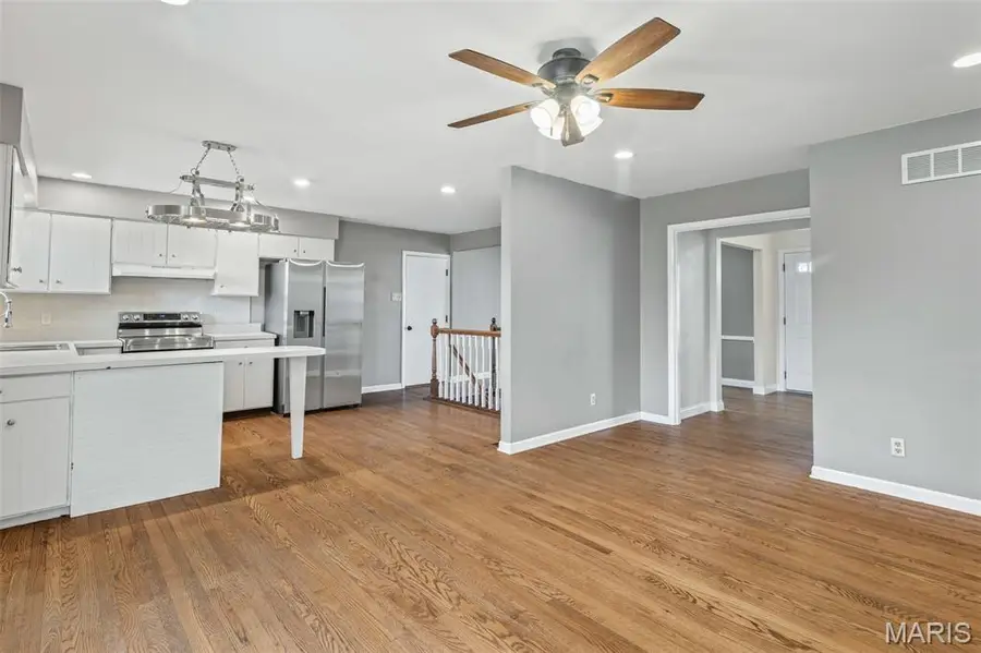 105 Timka Drive, Ballwin, MO 63011 - Image #3