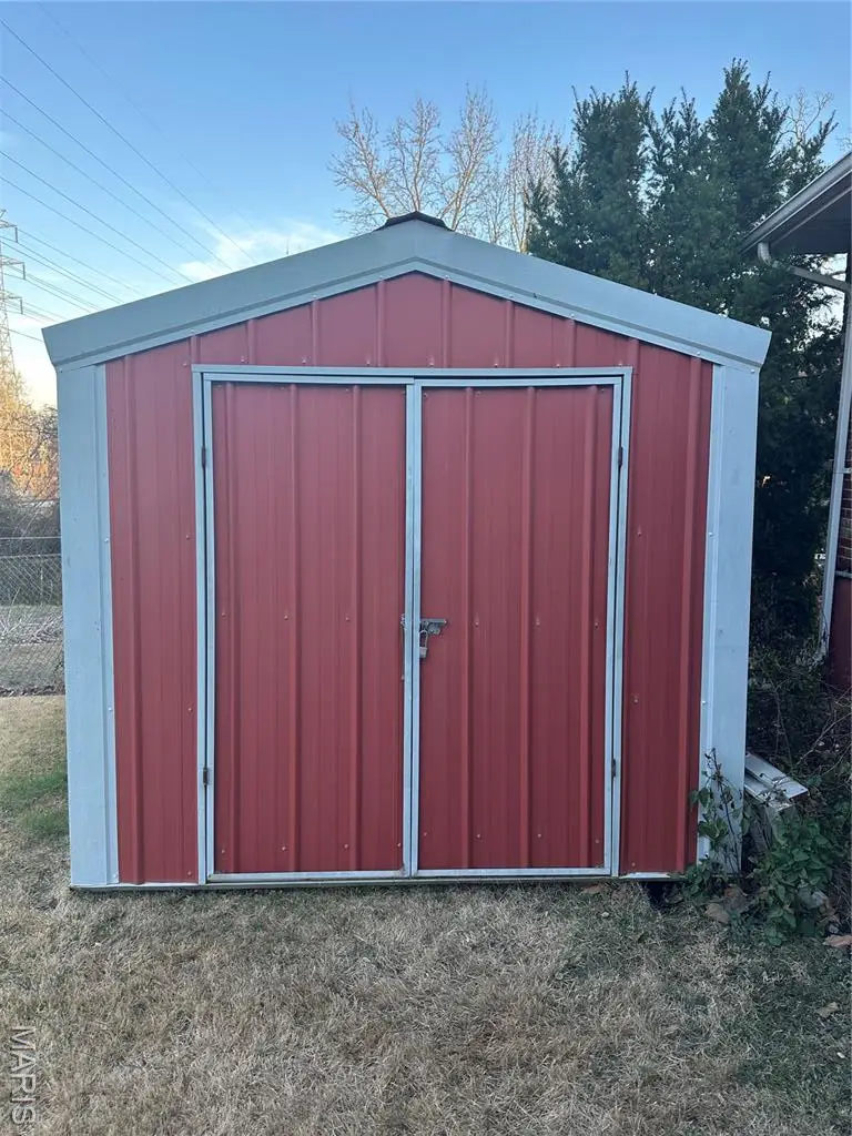 7449 Trenton Avenue, University City, MO 63130 - Image #2