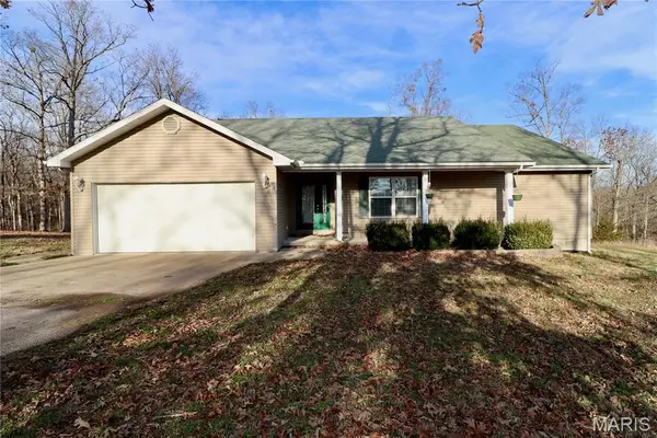 28551 Highway 32, Lebanon, MO 65536