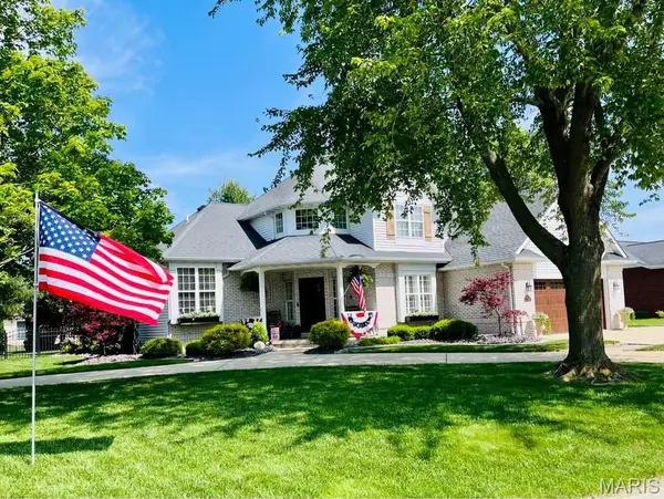 305 Kingsbury Court, Highland, IL 62249