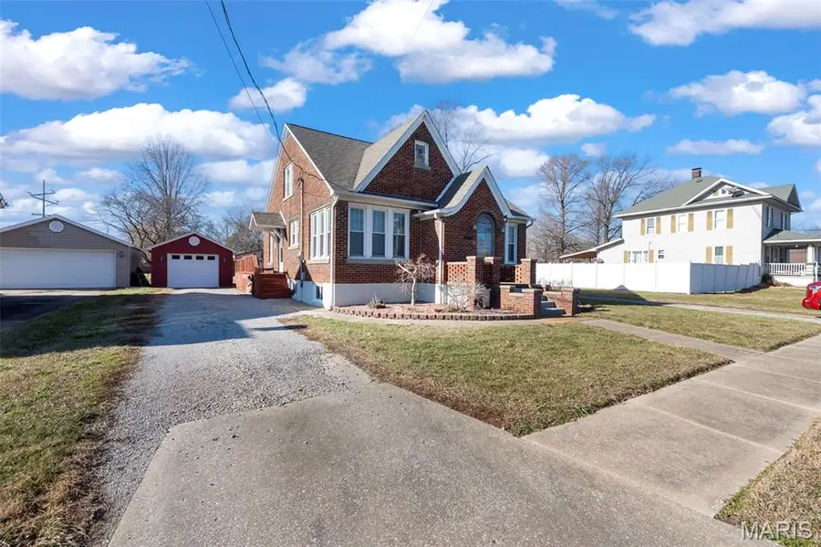 803 N Sparta Street, Steeleville, IL 62288 - Image #3