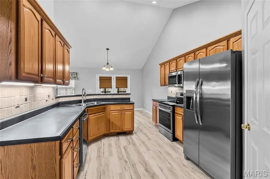 1933 Hawksbill Drive, Belleville, IL 62223 - Image #3