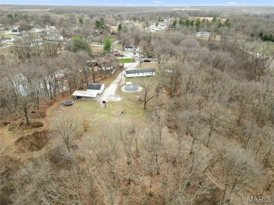 127 Murray Avenue, Panama, IL 62077 - Image #3