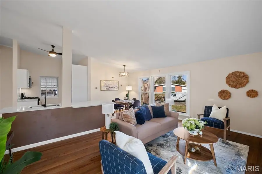 515 Crestvale Drive, Rock Hill, MO 63119 - Image #3