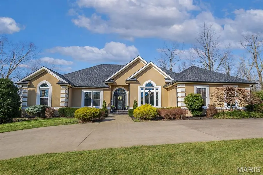 444 Windwood Lake Dr, Cape Girardeau, MO 63701 - Image #2